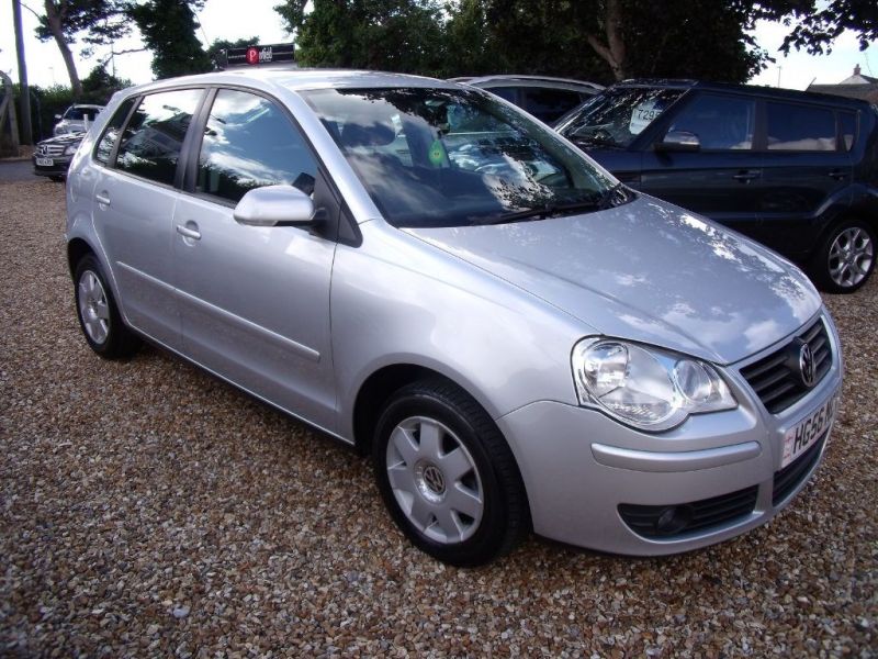 2006 Volkswagen Polo 1.4 S 5dr image 3
