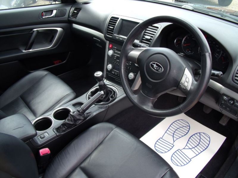 2009 Subaru Outback 2.0d REN Boxer image 4