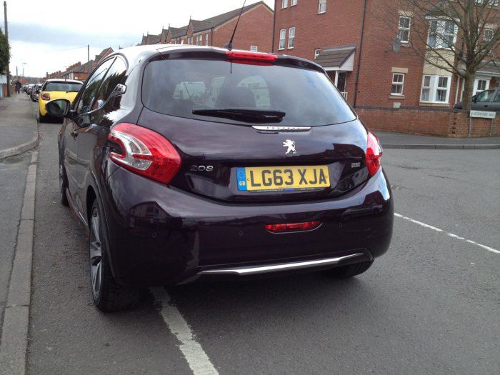 2013 Peugeot 208 1.6 e-HDi XY 3dr image 3