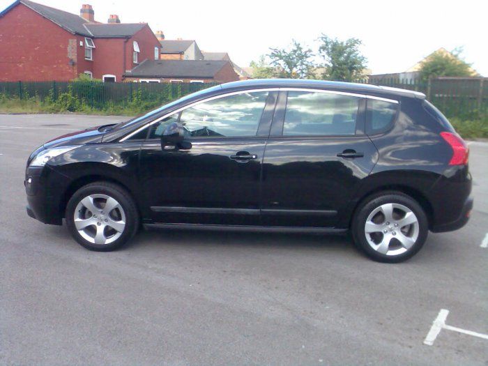 2011 Peugeot 3008 1.6 HDi 112 Sport 5dr image 2