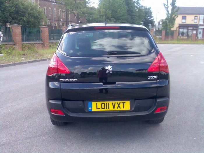 2011 Peugeot 3008 1.6 HDi 112 Sport 5dr image 3