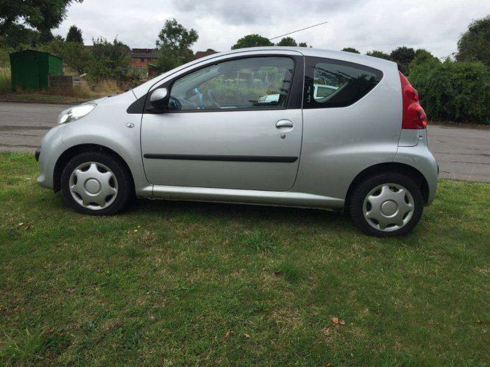 2008 Peugeot 107 1.0 image 2