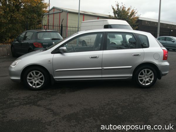 2003 Honda Civic 1.6 i image 2