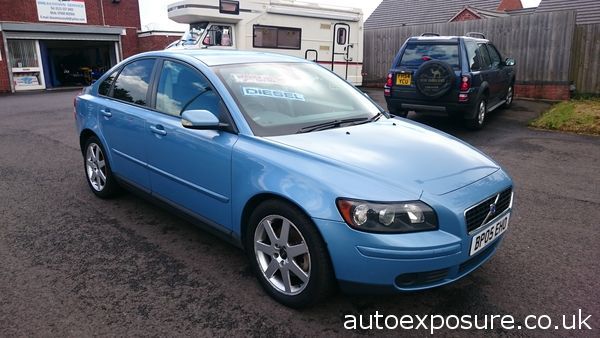 2005 Volvo S40 2.0D SE image 2