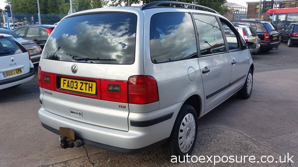 2003 Volkswagen Sharan 1.9 TDI image 3