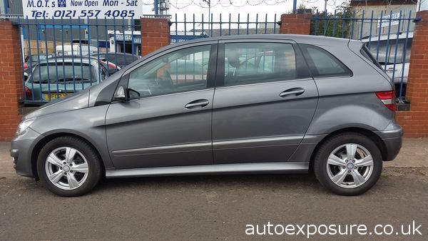 2009 Mercedes-Benz B Class B150 image 2