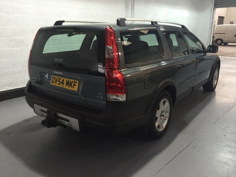 2004 Volvo XC70 D5 SE LUX image 3