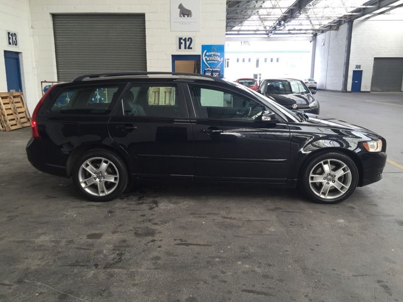 2008 Volvo V50 SE D image 2