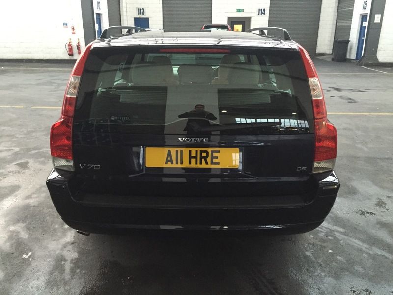 2007 Volvo V70 D5 se sport image 3
