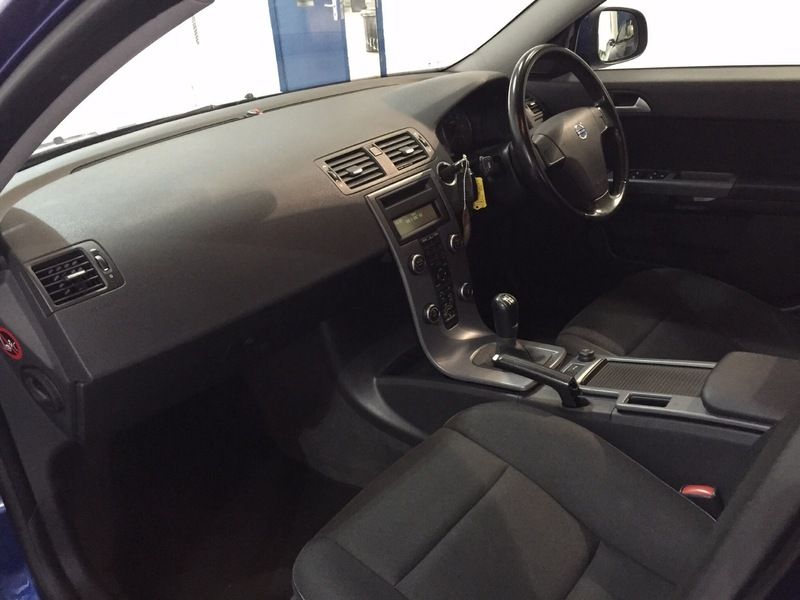 2009 Volvo V50 D image 4