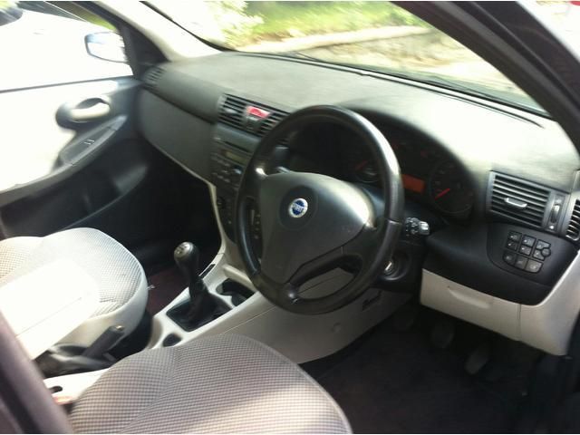 2005 Fiat Stilo 1.9 JTD image 4