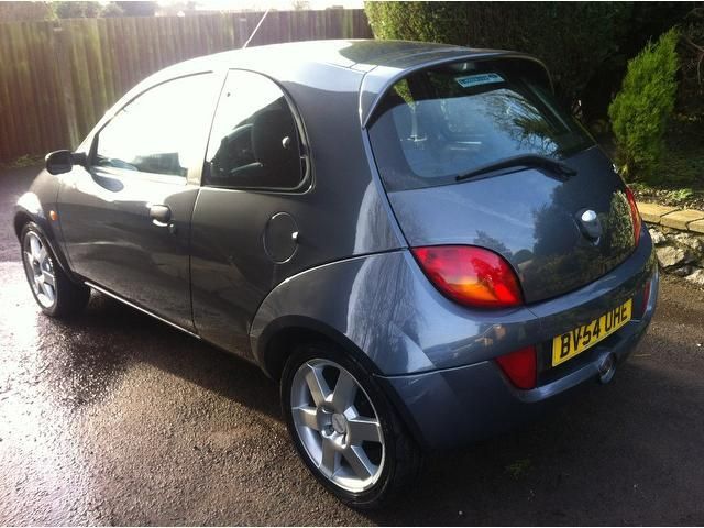 2004 Ford SportKa 1.6i Sport image 3