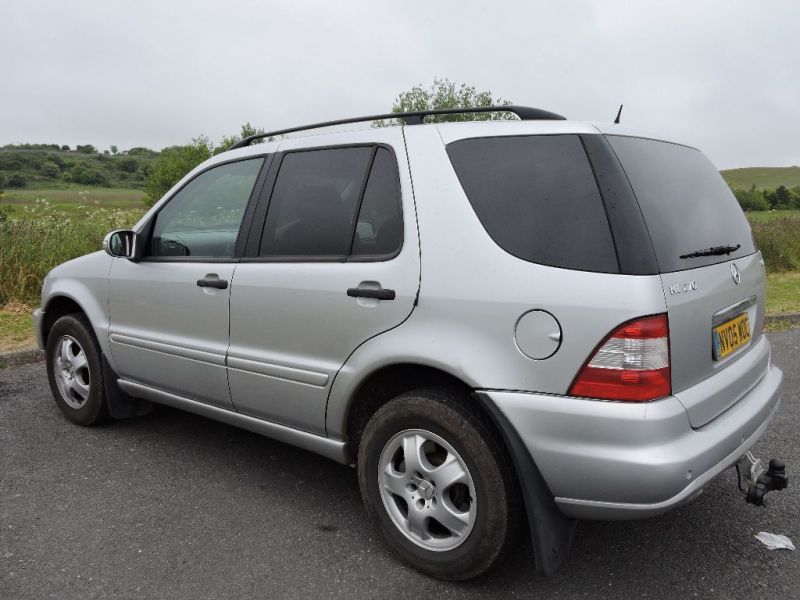 2005 Mercedes ml 270 cdi image 2