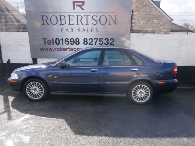 2003 VOLVO S40 1.9 SE image 2