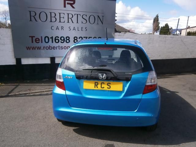 2009 HONDA JAZZ 1.4 I-VTEC image 3