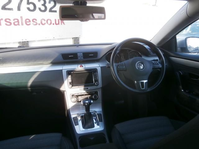 2009 VOLKSWAGEN PASSAT 2.0 CC GT TDI image 4
