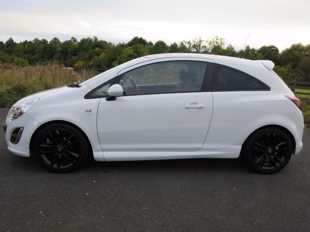 2011 VAUXHALL CORSA 1.2 image 2