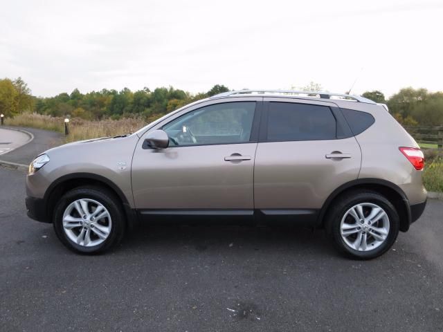 2010 NISSAN QASHQAI 1.6 image 2