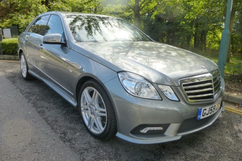 2009 Mercedes-Benz E250 CDI SPORT image 1