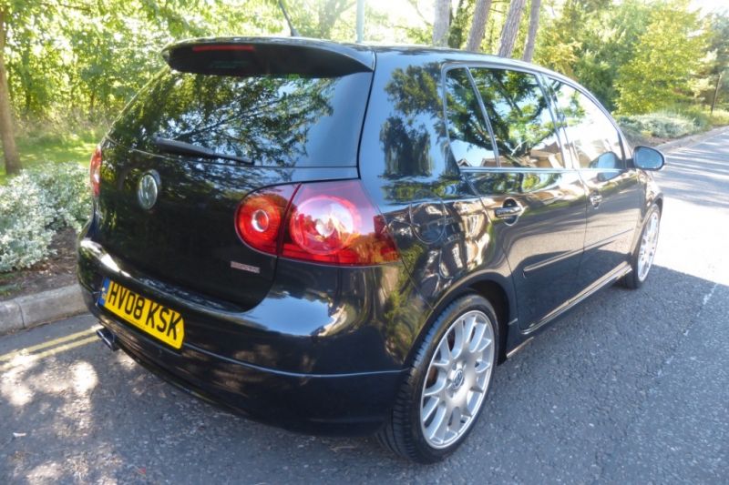 2008 Volkswagen Golf GTi image 3