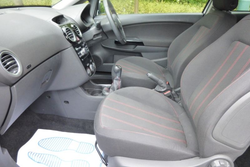 2013 Vauxhall Corsa SXi Ac 3dr image 5