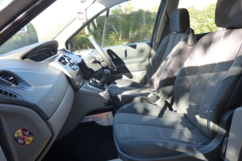 2005 Renault Scenic Dynamique 1.6 image 4