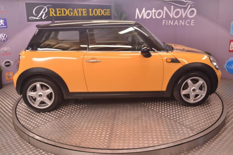 2007 MINI HATCH COOPER image 2