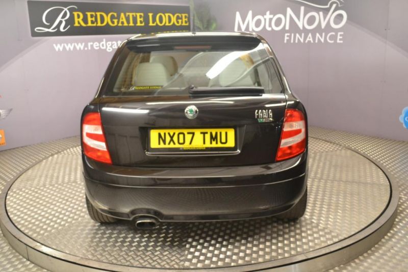 2007 SKODA FABIA VRS TDI image 3