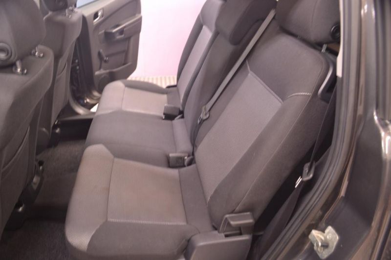 2012 VAUXHALL ZAFIRA CDTI image 5