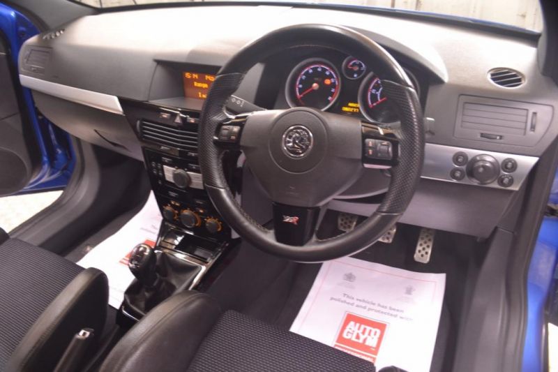 2007 VAUXHALL ASTRA VXR image 4