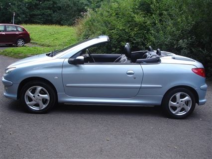 2004 PEUGEOT 206 image 2