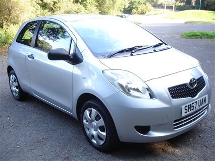 2007 TOYOTA YARIS 1.0 image 1