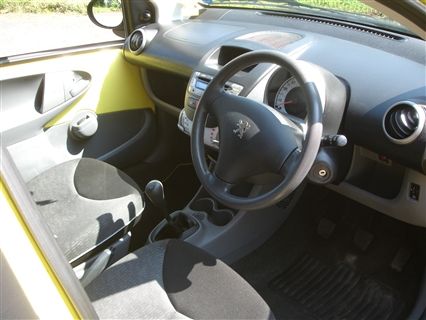 2009 PEUGEOT 107 1.0 image 4