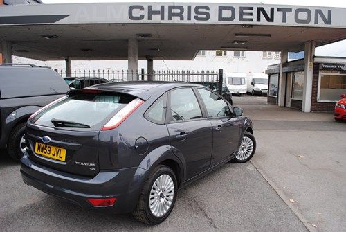 2010 FORD FOCUS 1.6 image 2