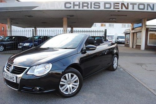 2009 VOLKSWAGEN EOS 2.0TDI image 1