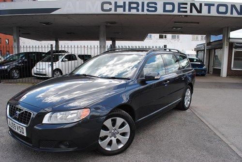 2009 VOLVO V70 2.4D image 1