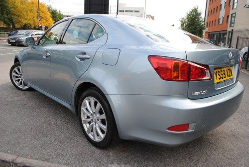 2010 LEXUS IS 220D 2.2TD SE image 3