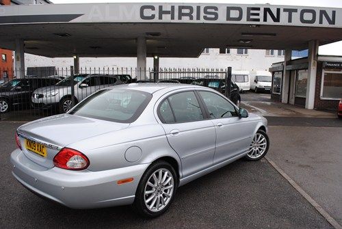 2009 JAGUAR X-TYPE 2.2D image 2