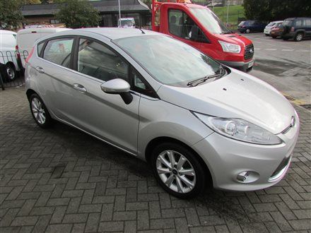 2010 Ford Fiesta 1.25 Zetec image 2