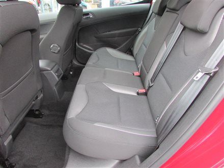 2012 Peugeot 308 1.6 HDi Active image 5