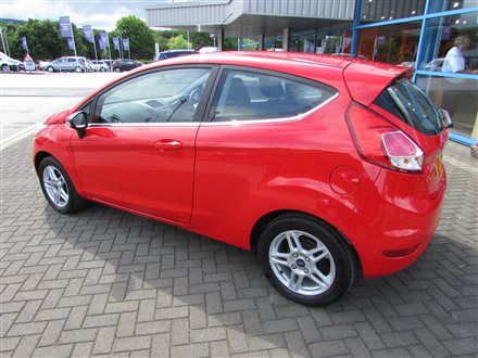 2013 Ford Fiesta 1.25 Zetec image 3