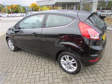 2014 Ford Fiesta 1.25 Zetec image 3