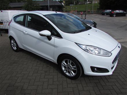 2014 Ford Fiesta 1.25 Zetec image 2
