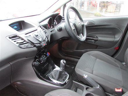 2013 Ford Fiesta 1.25 Zetec image 4