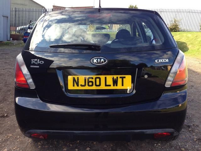 2010 KIA RIO 1.5 CRDI image 3