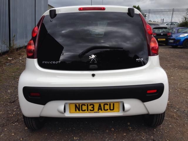 2013 PEUGEOT 107 1.0 image 3