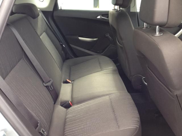 2010 VAUXHALL ASTRA 1.6 image 5