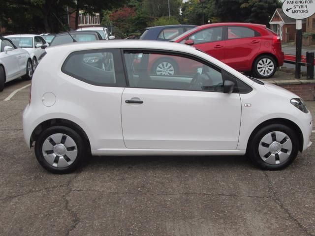 2012 VOLKSWAGEN UP! 1.0 image 2