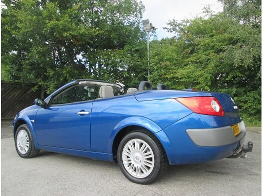 2007 Renault Megane 2.0 image 2