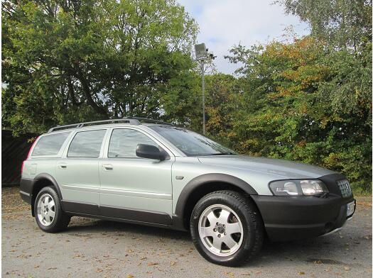 2003 Volvo XC70 2.4 image 1